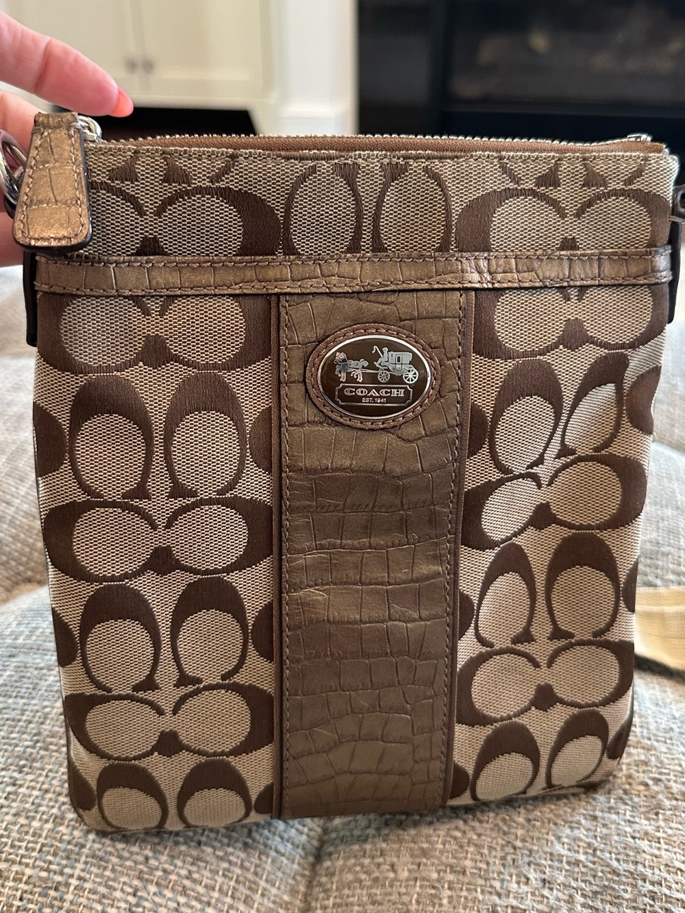 Coach Signature Canvas w/Croc-Embossed Leather Trim Swingpack Crossbody Bag EUC